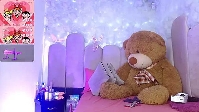 Snapshot of puca_ebony chatting on September 24, 2025, 7:50 pm puca ebony online show from September 24, 2025, 7:50 pm