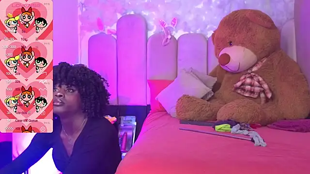 Snapshot of puca_ebony chatting on October 7, 2025, 7:44 pm puca ebony online show from October 7, 2025, 7:44 pm