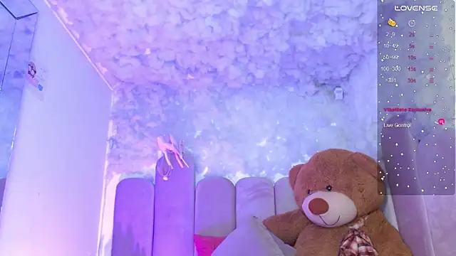 Snapshot of puca_ebony chatting on November 11, 2025, 7:36 pm puca ebony online show from November 11, 2025, 7:36 pm