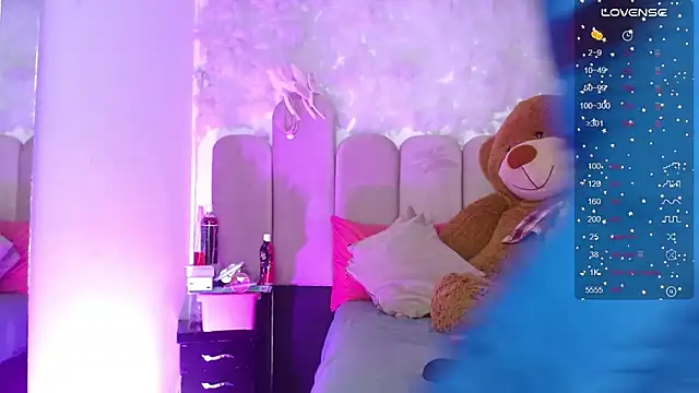 Snapshot of puca_ebony chatting on November 26, 2025, 7:37 pm puca ebony online show from November 26, 2025, 7:37 pm