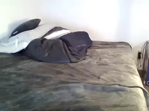 Iliketocooksquirt25 online show from February 12, 2025, 5:58 am