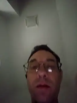 Iliketocooksquirt25 online show from November 27, 2025, 12:40 pm