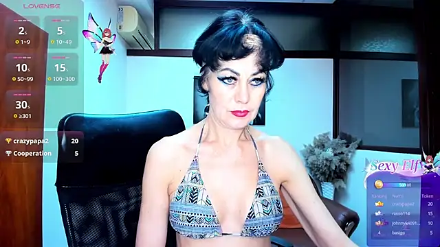 Snapshot of Silvia_Wallec chatting on February 2, 2025, 9:51 am Silvia Wallec online show from February 2, 2025, 9:51 am