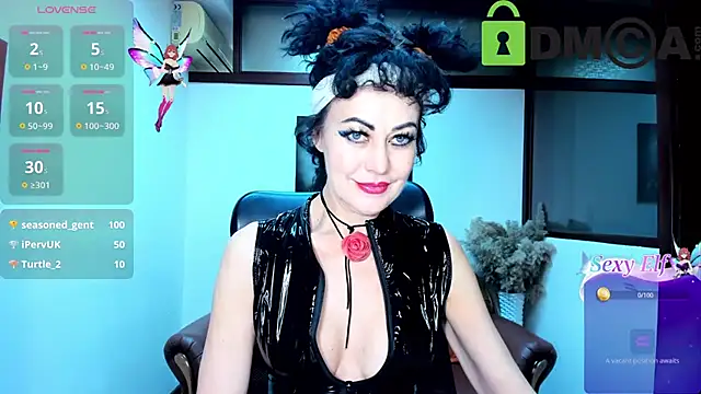 Snapshot of Silvia_Wallec chatting on February 21, 2025, 12:39 pm Silvia Wallec online show from February 21, 2025, 12:39 pm
