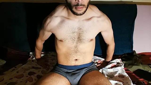 Snapshot of henryaxe chatting on February 2, 2025, 12:30 am henryaxe online show from February 2, 2025, 12:30 am