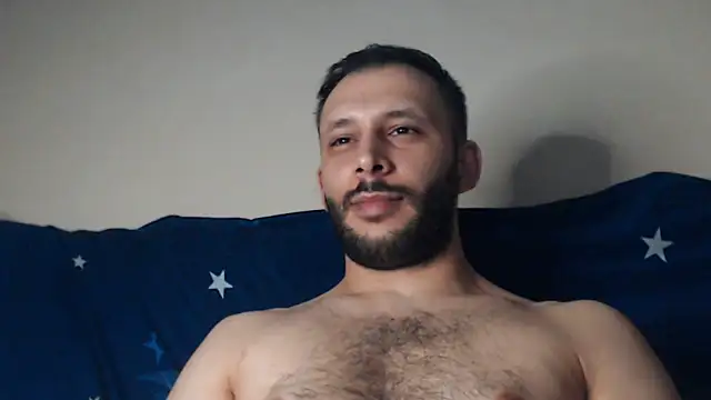 Snapshot of henryaxe chatting on September 9, 2025, 8:19 pm henryaxe online show from September 9, 2025, 8:19 pm