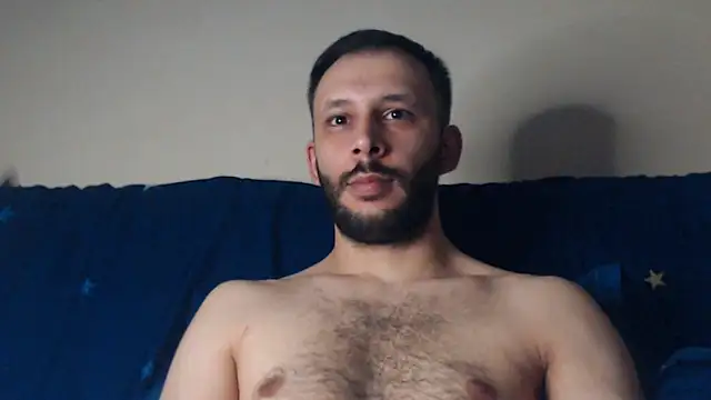 Snapshot of henryaxe chatting on September 10, 2025, 9:37 pm henryaxe online show from September 10, 2025, 9:37 pm