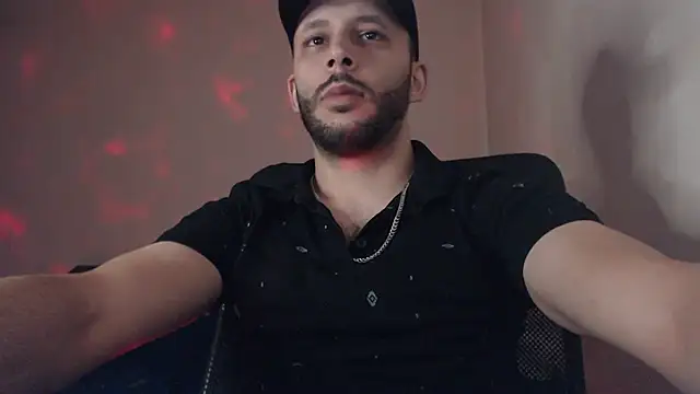 Snapshot of henryaxe chatting on September 23, 2025, 10:13 pm henryaxe online show from September 23, 2025, 10:13 pm