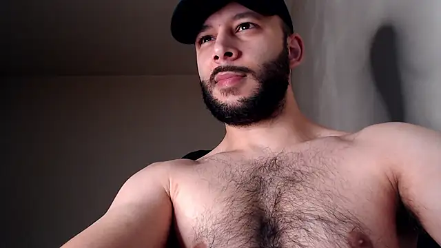 Snapshot of henryaxe chatting on November 30, 2025, 6:01 pm henryaxe online show from November 30, 2025, 6:01 pm