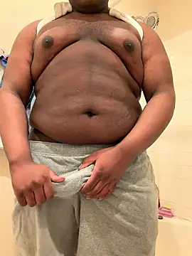 Snapshot of crackedthickcock chatting on January 9, 2026, 8:32 pm crackedthickcock online show from January 9, 2026, 8:32 pm