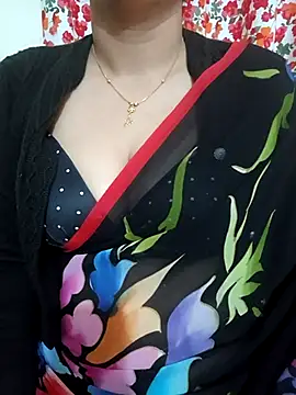 Snapshot of Priya_Boudi chatting on January 8, 2026, 6:21 pm Priya Boudi online show from January 8, 2026, 6:21 pm