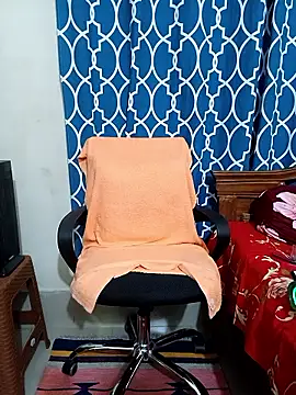 Snapshot of Priya_Boudi chatting on January 9, 2026, 5:37 pm Priya Boudi online show from January 9, 2026, 5:37 pm