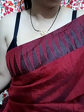 Snapshot of Priya_Boudi chatting on March 9, 2026, 6:01 pm Priya Boudi online show from March 9, 2026, 6:01 pm