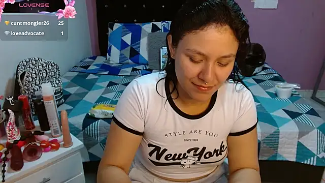 Snapshot of soniafuckboobs chatting on February 5, 2025, 6:15 pm soniafuckboobs online show from February 5, 2025, 6:15 pm