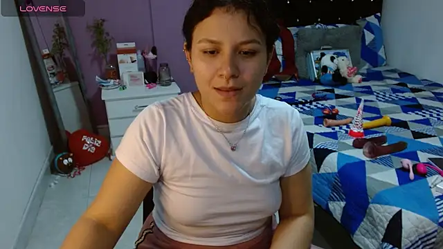 Snapshot of soniafuckboobs chatting on March 1, 2025, 12:39 am soniafuckboobs online show from March 1, 2025, 12:39 am