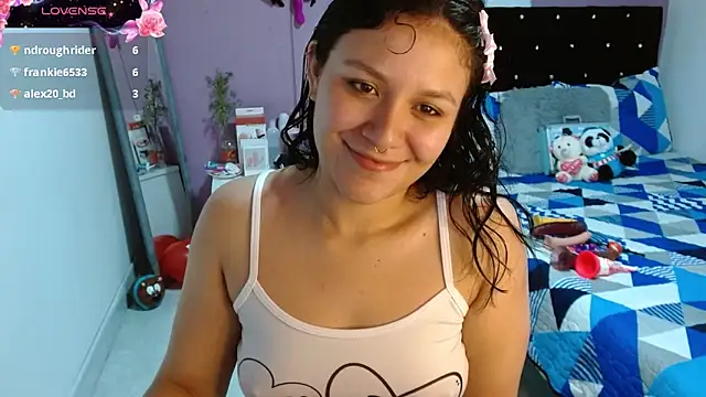 Snapshot of soniafuckboobs chatting on March 3, 2025, 5:50 pm soniafuckboobs online show from March 3, 2025, 5:50 pm
