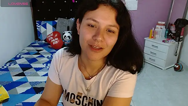 Snapshot of soniafuckboobs chatting on March 13, 2025, 6:56 pm soniafuckboobs online show from March 13, 2025, 6:56 pm