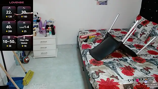 Snapshot of soniafuckboobs chatting on June 10, 2026, 12:15 pm soniafuckboobs online show from June 10, 2026, 12:15 pm