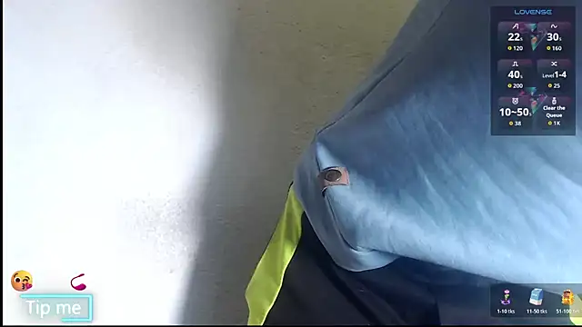 Snapshot of GrayHornyX chatting on October 24, 2025, 7:49 am GrayHornyX online show from October 24, 2025, 7:49 am