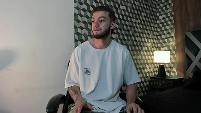 Michael magno online show from February 3, 2025, 10:47 am