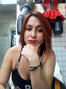 Snapshot of Paula382023 chatting on February 1, 2025, 7:44 pm Paula382023 online show from February 1, 2025, 7:44 pm