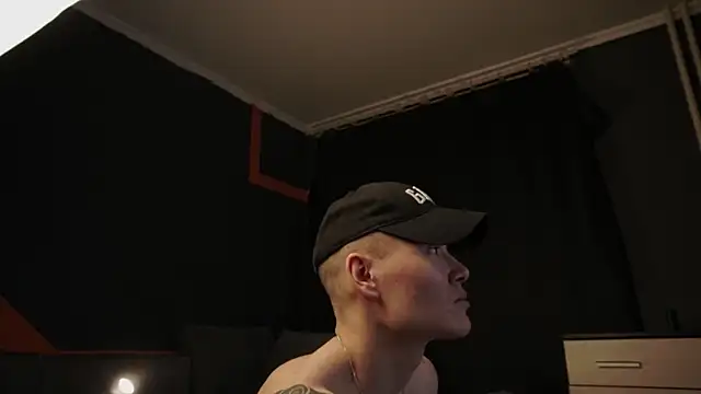 Snapshot of RODARRI chatting on January 7, 2026, 9:39 pm RODARRI online show from January 7, 2026, 9:39 pm