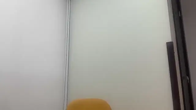 Snapshot of ChocolateCakeQueen chatting on January 11, 2026, 10:26 pm ChocolateCakeQueen online show from January 11, 2026, 10:26 pm