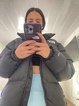 hannahb-e online show from March 4, 2026, 3:29 pm