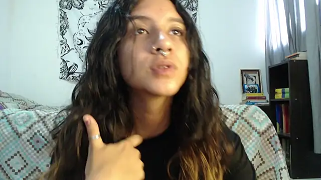 Snapshot of AlinaWoolf_ chatting on December 10, 2024, 1:44 pm AlinaWoolf online show from December 10, 2024, 1:44 pm