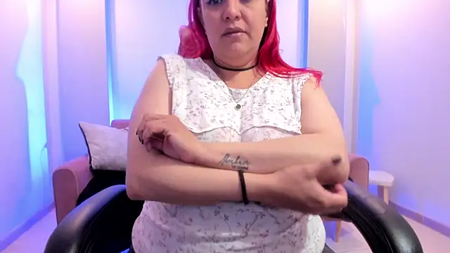 Snapshot of Sammy_owens_ chatting on October 4, 2025, 12:14 pm Sammy owens online show from October 4, 2025, 12:14 pm