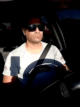 Snapshot of hecwil8 chatting on October 2, 2025, 11:06 am hecwil8 online show from October 2, 2025, 11:06 am