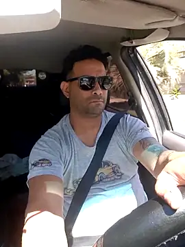 hecwil8 online show from January 19, 2026, 2:10 pm