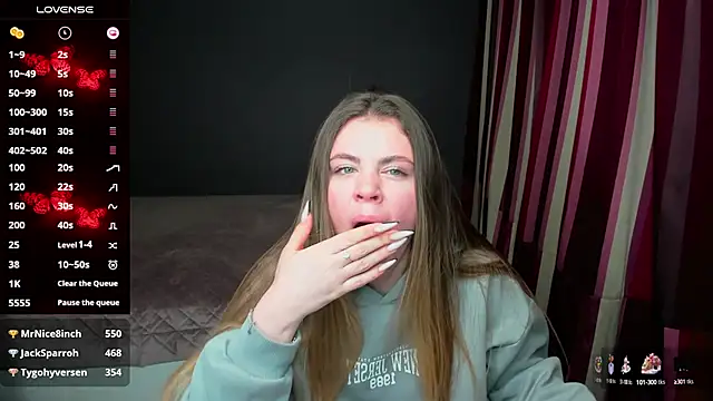 IsabellaBler online show from February 20, 2025, 4:25 pm