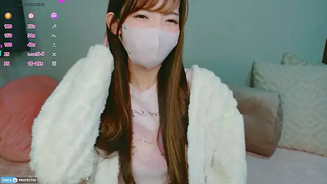 Snapshot of AKANE-- chatting on December 4, 2025, 1:42 pm AKANE-- online show from December 4, 2025, 1:42 pm