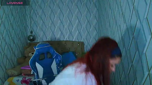 Snapshot of NicolleTaylor chatting on October 30, 2025, 3:41 am NicolleTaylor online show from October 30, 2025, 3:41 am