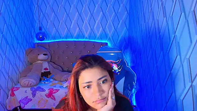 Snapshot of NicolleTaylor chatting on November 10, 2025, 3:38 am NicolleTaylor online show from November 10, 2025, 3:38 am