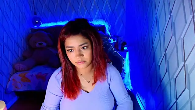 Snapshot of NicolleTaylor chatting on December 1, 2025, 4:06 am NicolleTaylor online show from December 1, 2025, 4:06 am