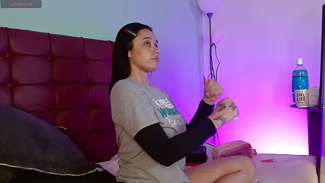 megan lover online show from April 2, 2026, 1:42 pm