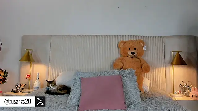 susan zc online show from September 12, 2025, 8:09 pm