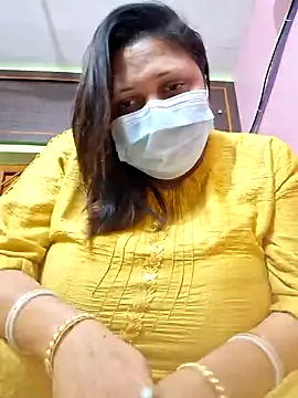 Snapshot of kunjan789 chatting on December 24, 2024, 1:27 am kunjan789 online show from December 24, 2024, 1:27 am