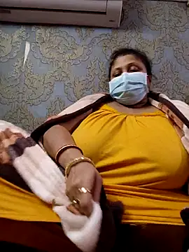 Snapshot of kunjan789 chatting on December 21, 2025, 5:42 pm kunjan789 online show from December 21, 2025, 5:42 pm