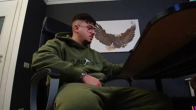 Snapshot of JoshKnights chatting on February 22, 2025, 5:44 am JoshKnights online show from February 22, 2025, 5:44 am