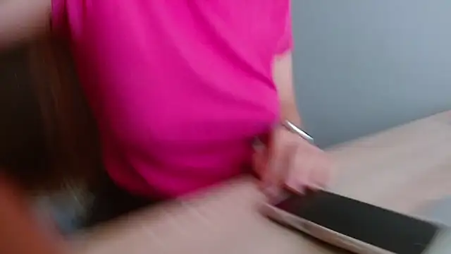 Olivia shine online show from November 3, 2025, 5:20 am