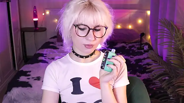  Moonlight t online show from March 2, 2026, 7:26 am