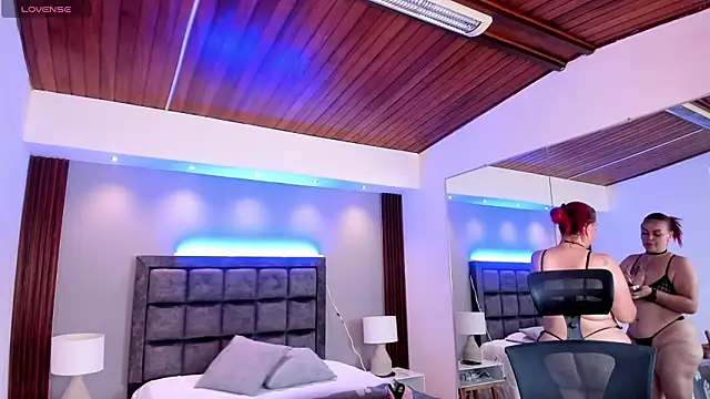 Snapshot of victoria_mooree chatting on February 4, 2026, 5:08 pm victoria mooree online show from February 4, 2026, 5:08 pm