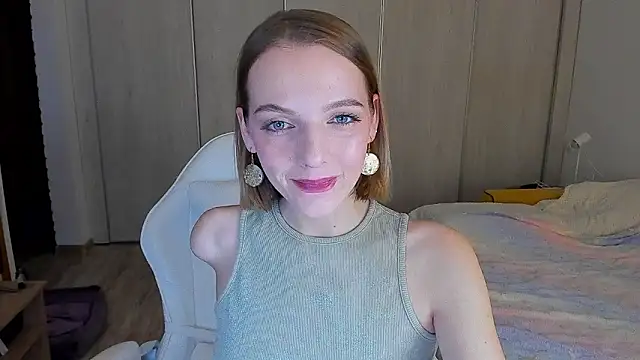 Snapshot of ice_pixie chatting on February 4, 2026, 4:57 pm ice pixie online show from February 4, 2026, 4:57 pm