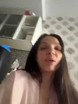 samilux5 online show from October 24, 2025, 4:03 pm