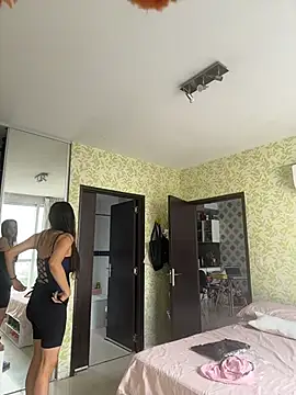 samilux5 online show from February 26, 2026, 4:06 pm