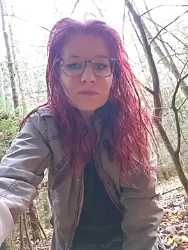 Snapshot of die-EinHORNY-WG chatting on October 31, 2025, 3:02 pm die-EinHORNY-WG online show from October 31, 2025, 3:02 pm