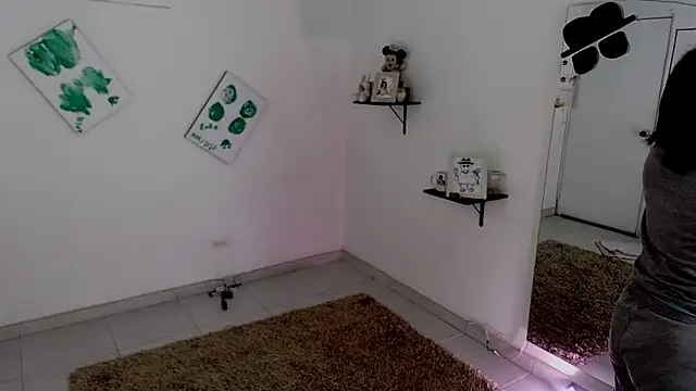 Snapshot of lollita_23_ chatting on October 26, 2025, 1:50 pm lollita 23 online show from October 26, 2025, 1:50 pm